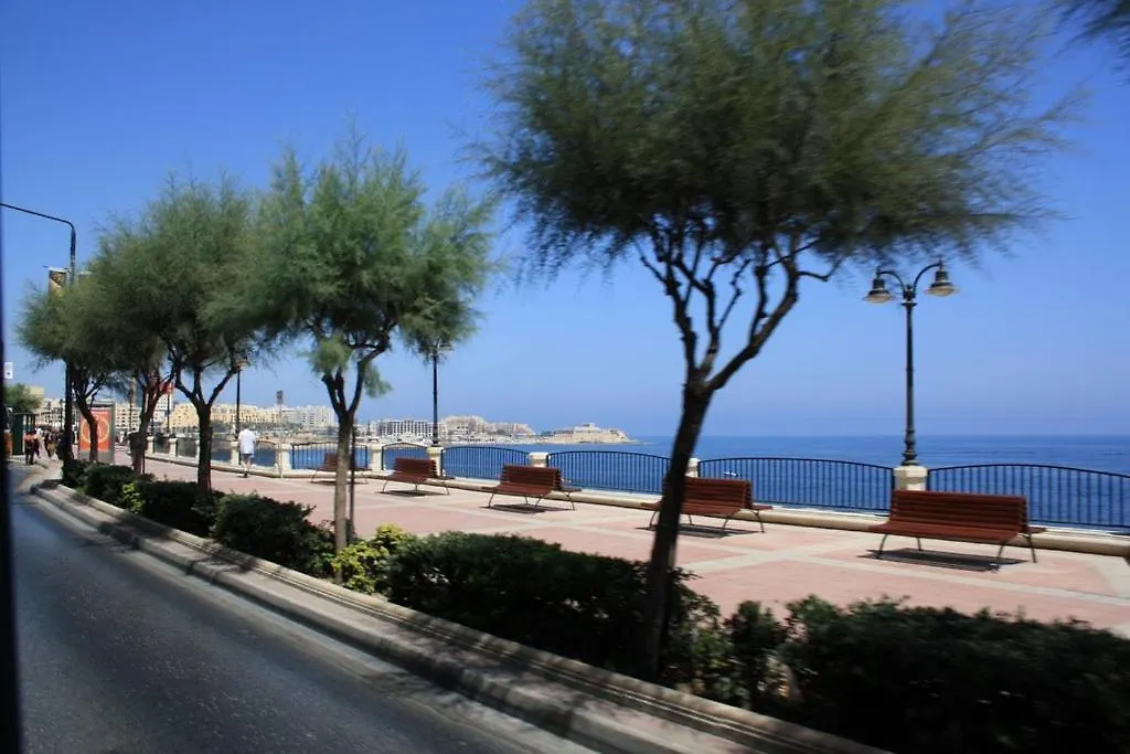 Modern 1Br Apartment, Central Location Sliema Malta