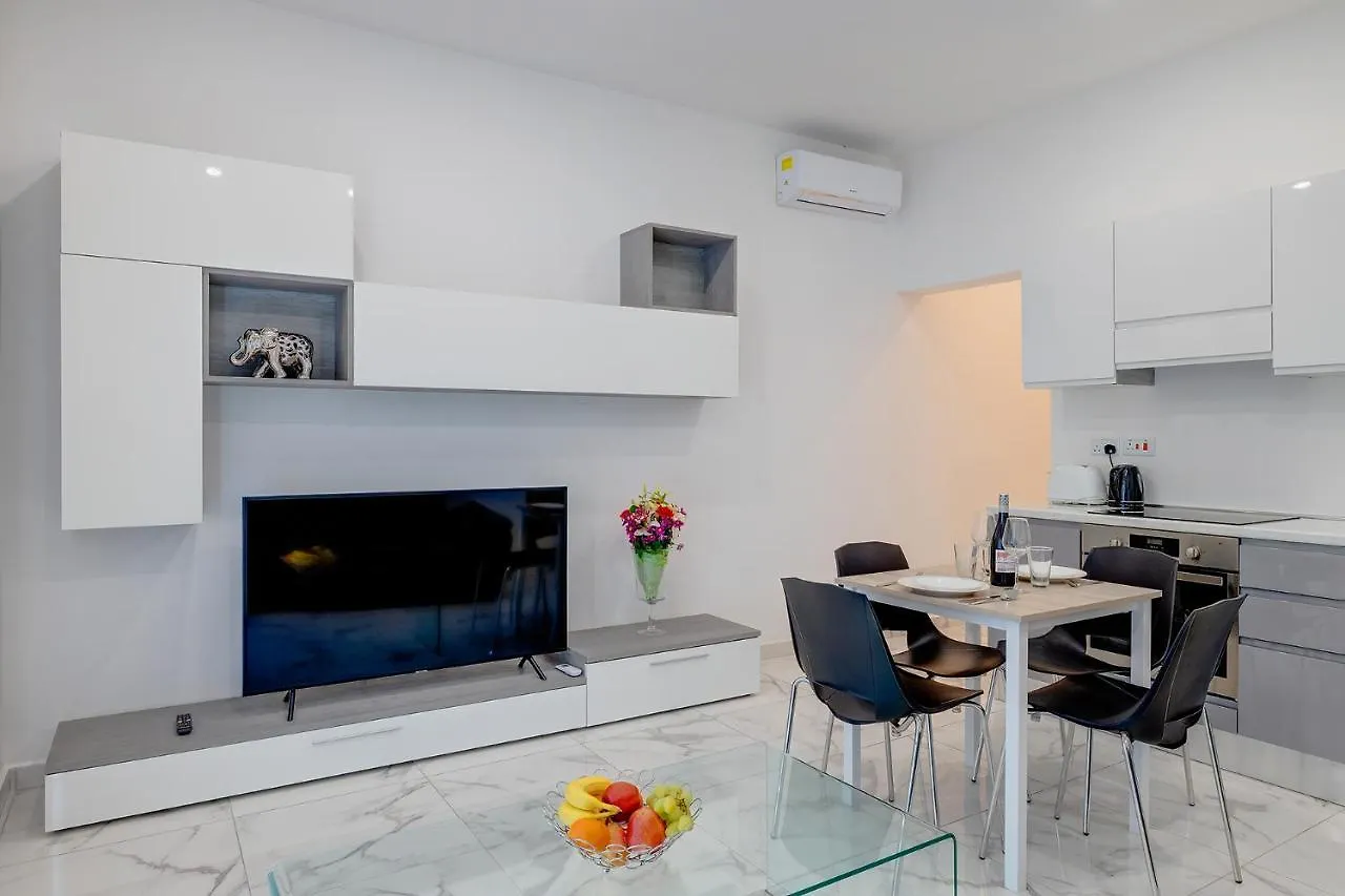 Modern 1Br Apartment, Central Location Sliema