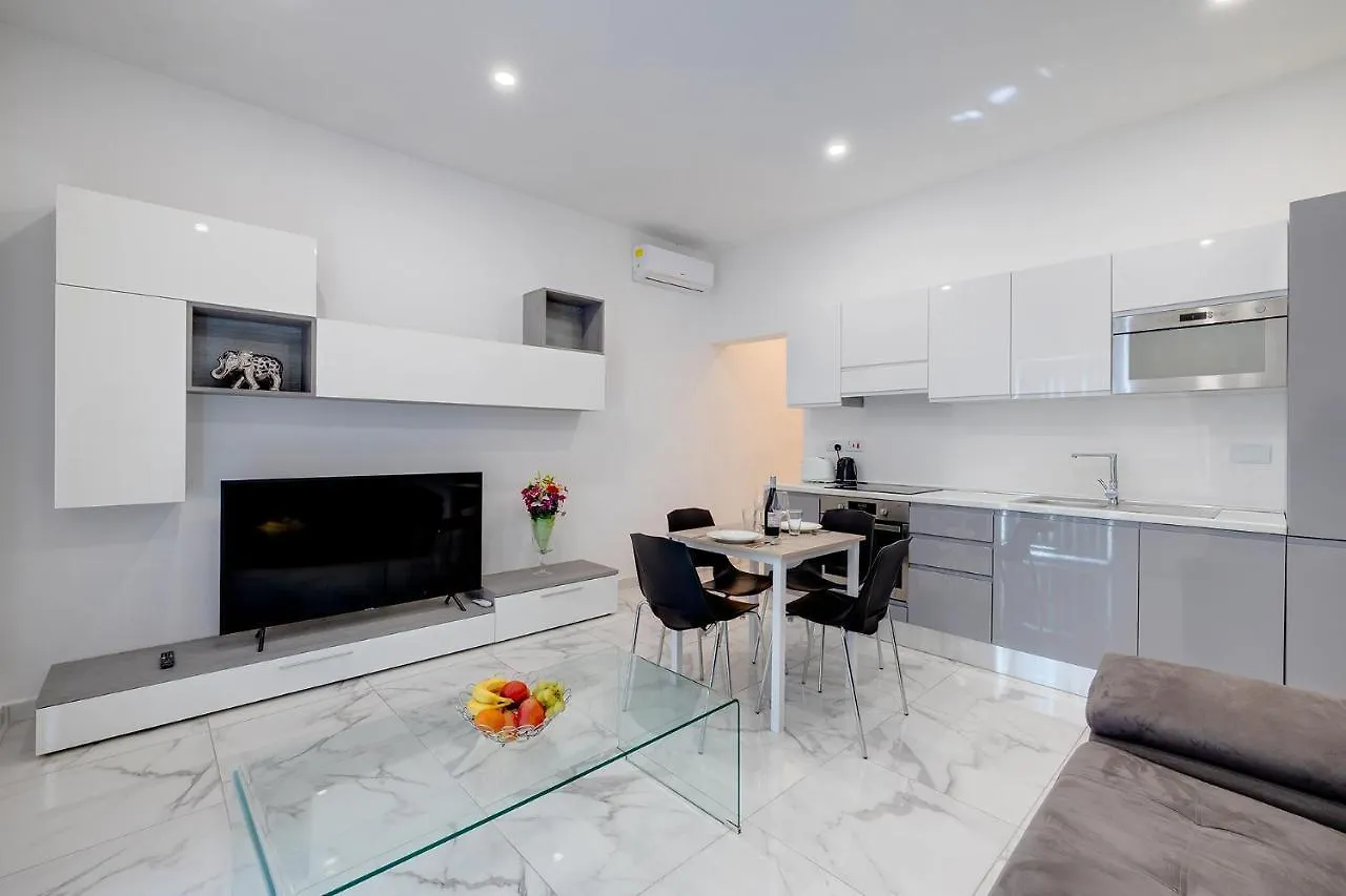 Modern 1Br Apartment, Central Location Sliema 0*,